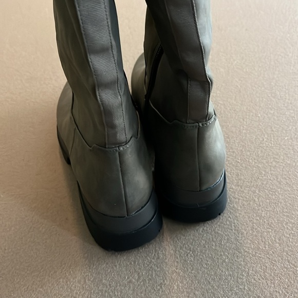 SOUL NATURALIZER Orchid Knee High Side Zip Boots - Dark Olive -Size 11 - Picture 5 of 12